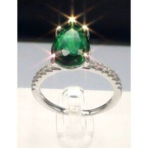 Sterling Silver Ring With Pear-Cut Green Gemstone & Pave Accent Stones Size 7